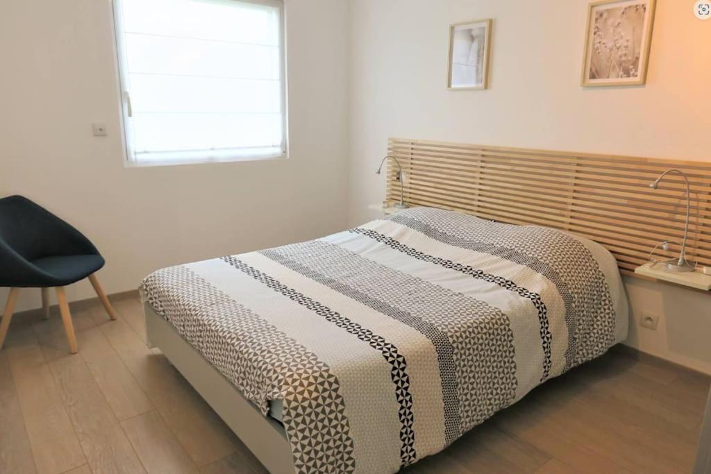 Belle Maison En Bois Perros - La Lande Bagian luar foto