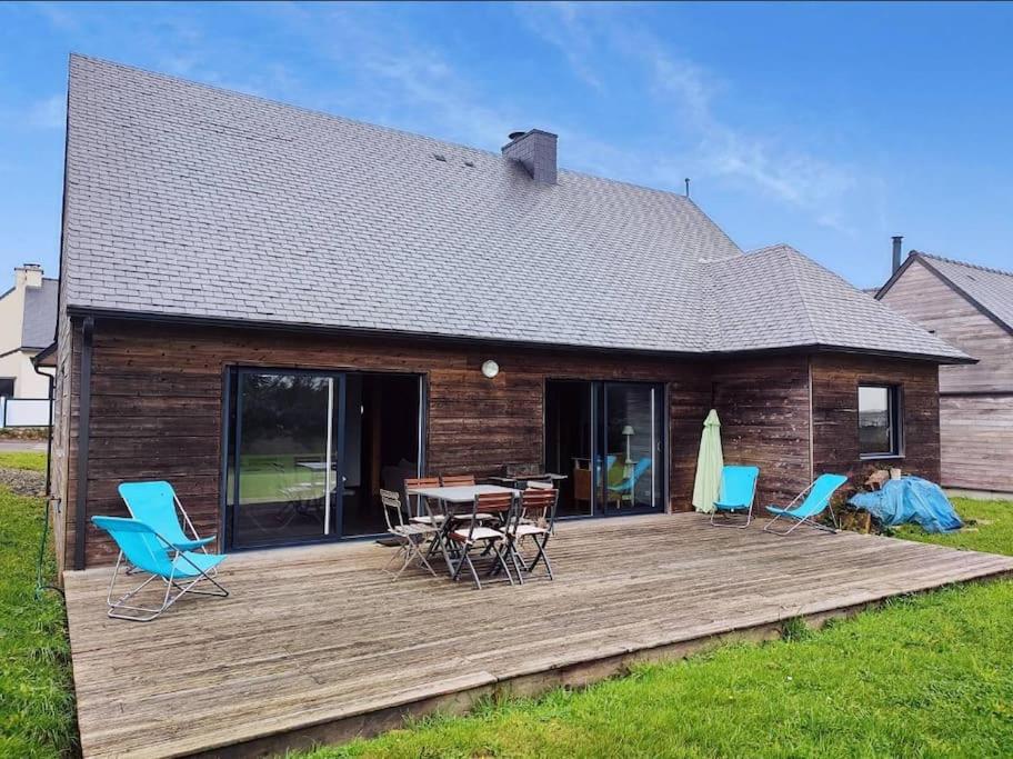 Belle Maison En Bois Perros - La Lande Bagian luar foto